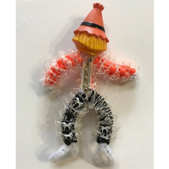 Scarecrow Brooch Fall Autumn Fashion Accessory Jewelry Halloween - Picture 2 of 2
